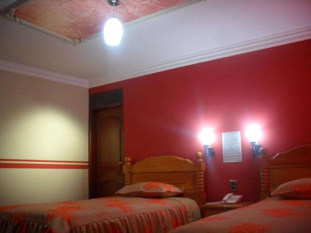 Hostal Corona Blanca Sucre Cameră foto
